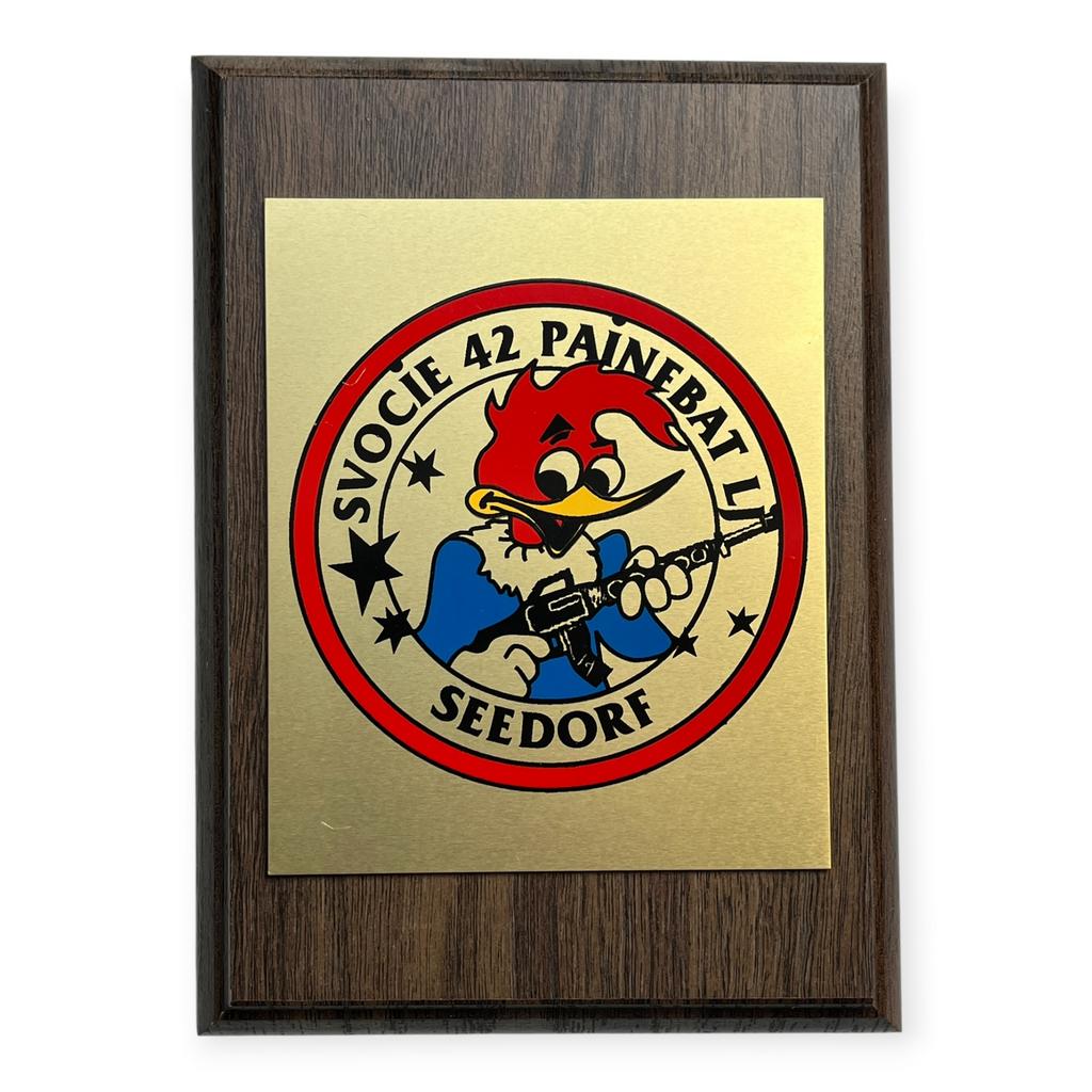 Wapenschildje, onderdeelsschildje SVOCIE 42 PAINFBAT SEEDORF, Verzamelen, Ophalen of Verzenden, Landmacht, Nederland, Embleem of Badge