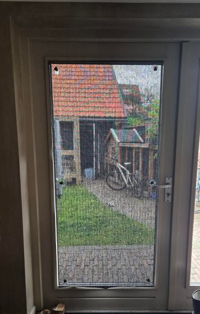 2x screendoek met zuignap, Tuin en Terras, Zonneschermen, Ophalen of Verzenden, 150 tot 300 cm, Screen, Minder dan 250 cm