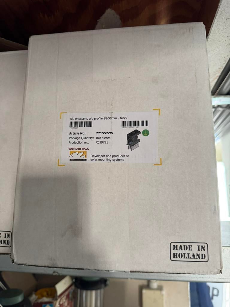 Van der valk eindklem zwart nieuw in doos evtmet btw factuur, Ophalen, Nieuw