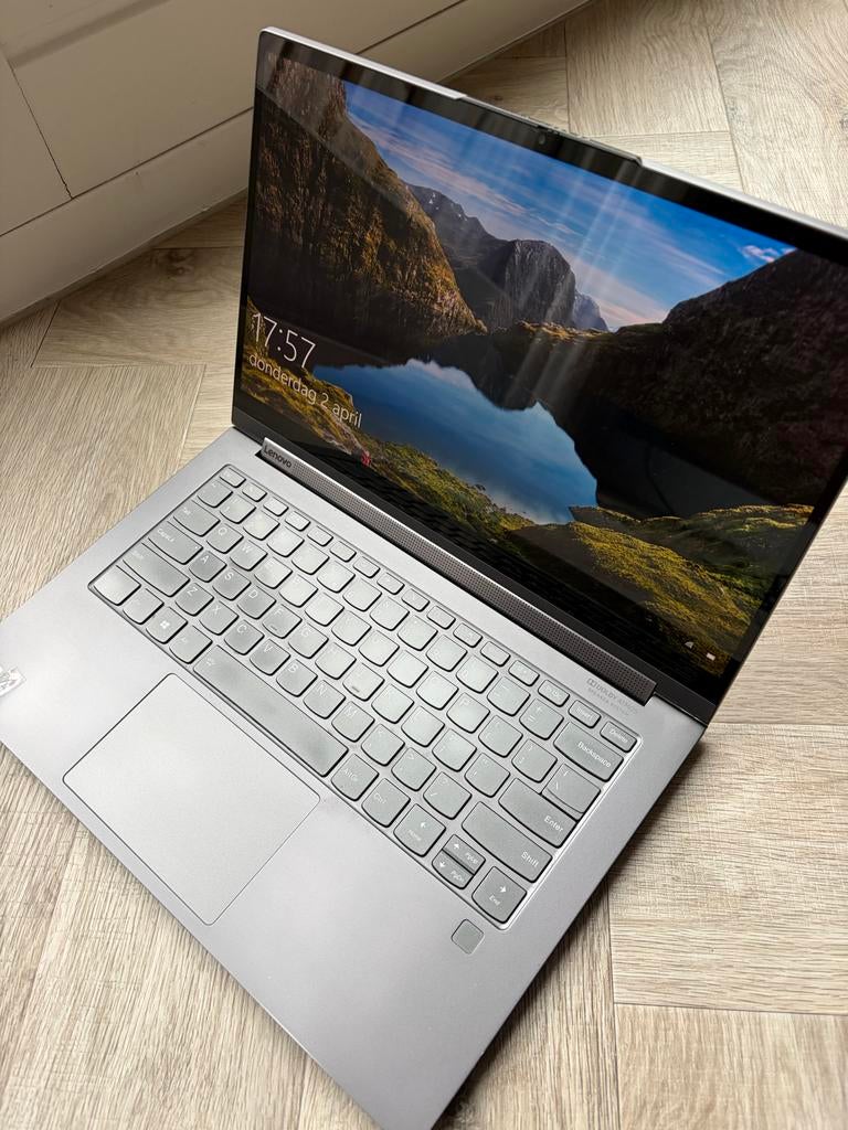 Lenovo Yoga Laptop i7 / 16GB RAM / 1TB Opslag / Touchscreen, Computers en Software, Windows Laptops, Ophalen, Gebruikt, 2 tot 3 Ghz