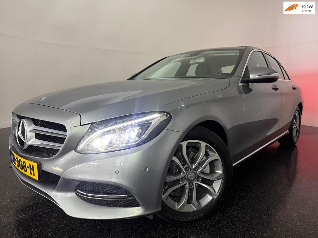 Mercedes-Benz C-klasse 180 AUT Prestige Dealer ond., Euro 6, Leder en Stof, 1595 cc, Bedrijf