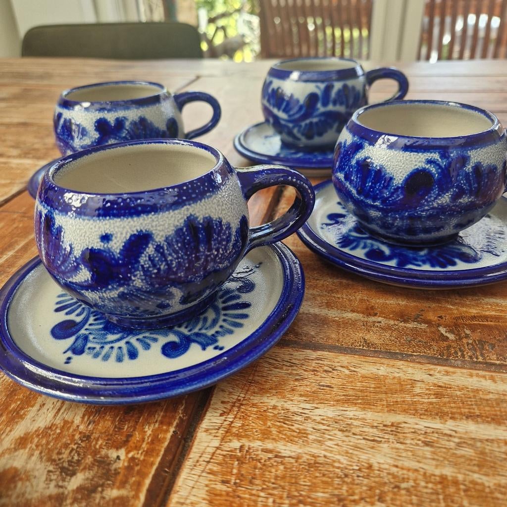 4 Keuls Aardewerk Kop en Schotel - Duits Handwerk, Antiek en Kunst, Ophalen of Verzenden