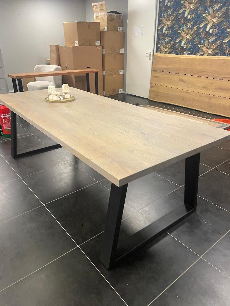 Grote eettafel 240100 SALE – nu €449, Ophalen, Nieuw