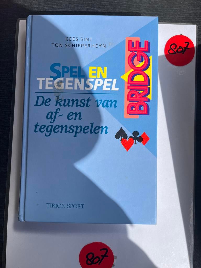 Bridge: Spel en tegenspel - De kunst van af- en tegenspelen, Ophalen of Verzenden, Zo goed als nieuw, Denksport