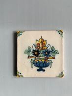 Siertegel van vaas met bloemen., Ophalen of Verzenden