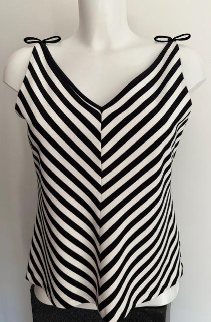 VANILIA Topje Dutch Design zwart/wit maat 38, Kleding | Dames, Maat 38/40 (M), Overige kleuren, Verzenden, Vanilia