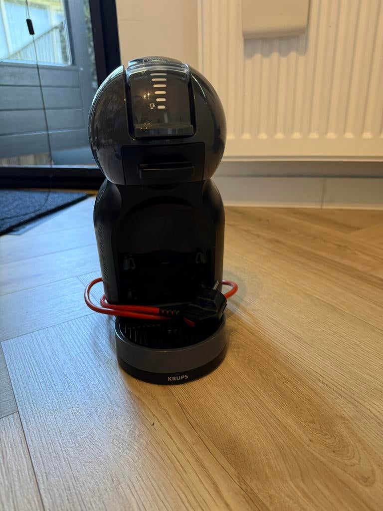 Dolce Gusto Krups koffiezetapparaat, Ophalen, Koffiepads en cups, Gebruikt, Koffiemachine