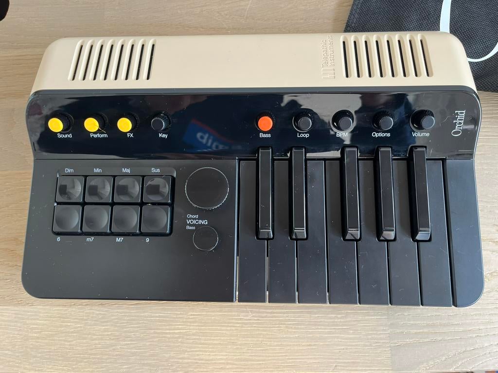 Telepathic Instruments Orchid, Muziek en Instrumenten, Ophalen of Verzenden, Zo goed als nieuw