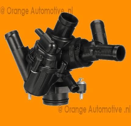 MERCEDES A160 A200 A250 B160 B200 CLA GLA THERMOSTAATHUIS, Ophalen of Verzenden