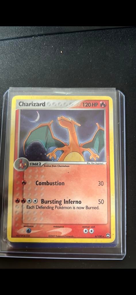 Charizard Pokémon Kaarten - 2007 & 2016 (holo &reverse holo), Ophalen, Zo goed als nieuw, Meerdere kaarten, Foil