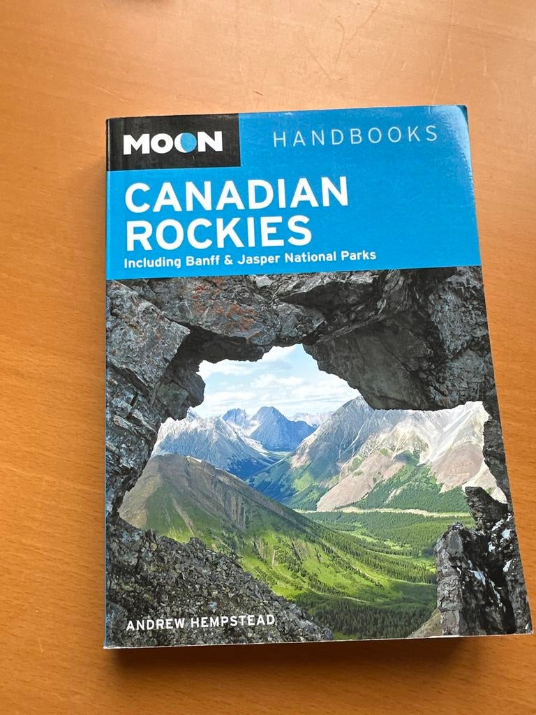 Canada Moon Canadian Rockies reisgids, Ophalen of Verzenden, Reisgids of -boek, Noord-Amerika, Gelezen