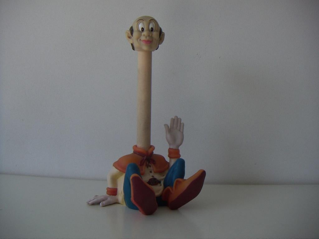 Hard plastic spaarpot jr.ca1980 . Lang Nek uit de Efteling., Ophalen of Verzenden, Zo goed als nieuw, Beeldje of Poppetje