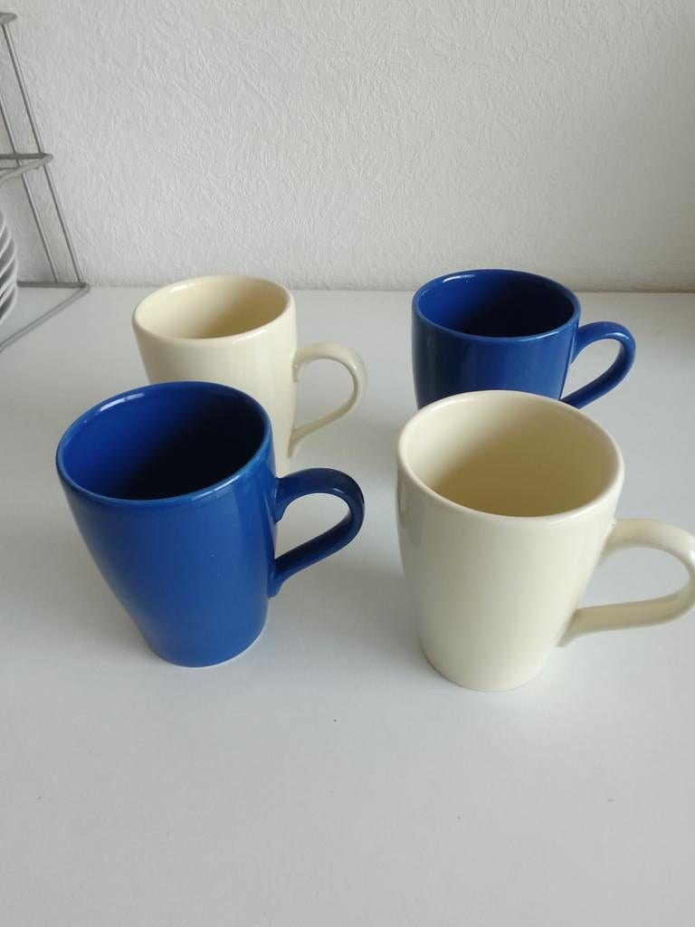 Retro 3 koffie bekers jaren 80 gekocht bij a.h., Ophalen of Verzenden, Overige stijlen, Kop(pen) en/of Schotel(s)