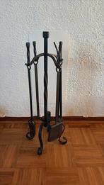 Te koop mooi 4 delig smeedijzeren haardstel, Ophalen, Gebruikt, Vrijstaande haard, Overige soorten