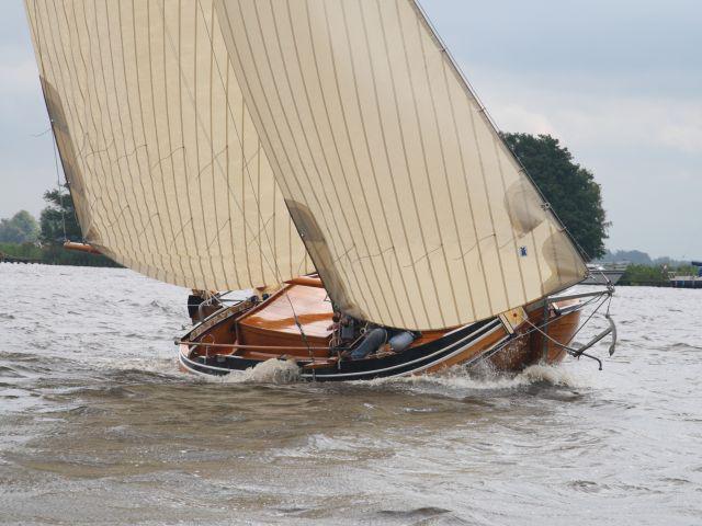 Boeier 7.69 (bj 1963), Watersport en Boten, Platbodems, Gebruikt, Hout, Diesel, 6 tot 9 meter