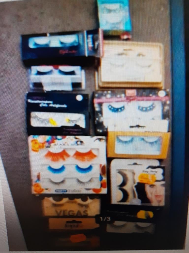 13 setjes wimpers, Nieuw, Ophalen of Verzenden, Toebehoren, Overige kleuren