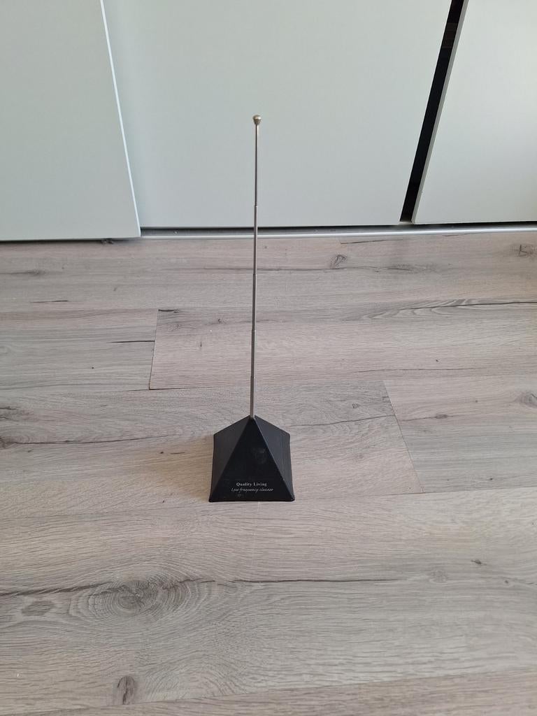 Low frequency cleaner, Ophalen