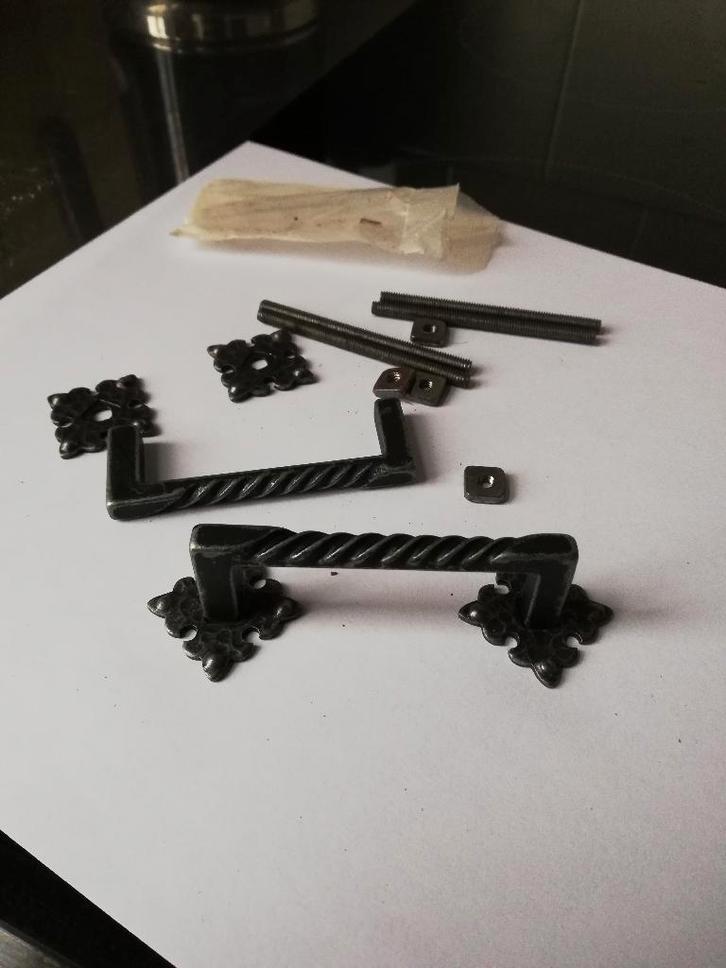 30 st zwart metalen keukengreepjes, kastgreepjes 9 cm, Huis en Inrichting, Woonaccessoires | Overige, Nieuw, Ophalen of Verzenden