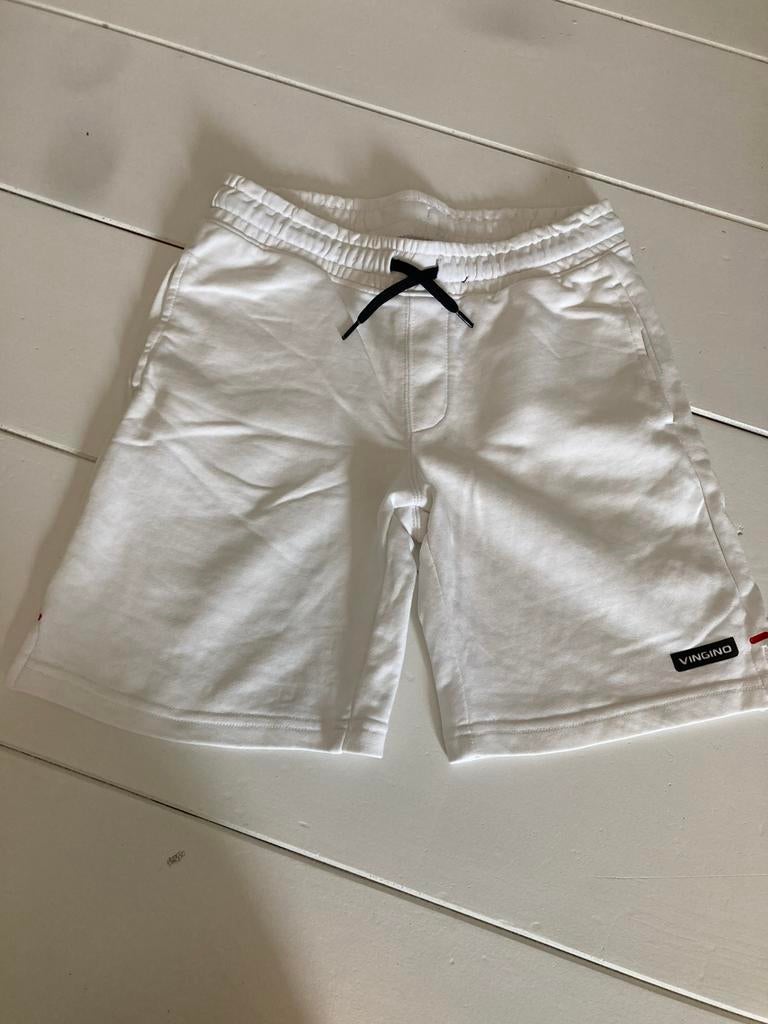 Vingino korte witte broek maat 146/152, Kinderen en Baby's, Kinderkleding | Maat 146, Ophalen of Verzenden, Zo goed als nieuw