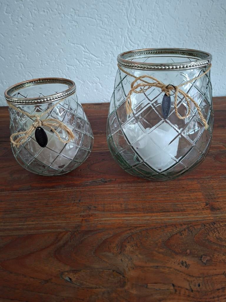 2 Riverdale glazen windlichten., Ophalen, Zo goed als nieuw, Overige materialen, Minder dan 25 cm