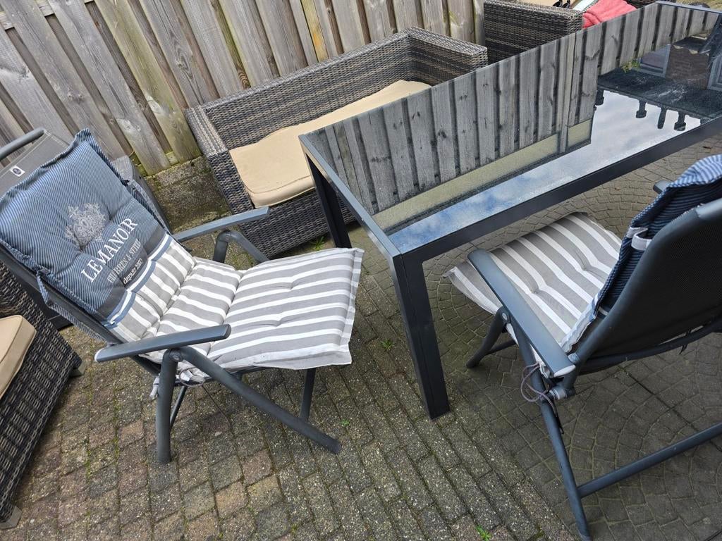 Tuintafel met stoelen en kussens, Tuin en Terras, Ophalen, Gebruikt