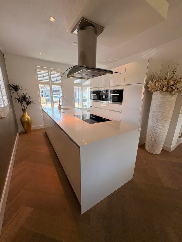 Siematic Keuken Eiland, Ophalen, Wit, Overige typen, Zo goed als nieuw