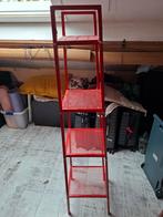 Ikea rode metalen rekje., Ophalen