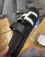 Hermes chypres slippers dames en heren ook orans oran, Ophalen of Verzenden, Zo goed als nieuw, Zwart