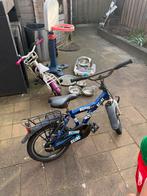 2 kinderfietsen - Batavus Snake en een witte kinderfiets, Ophalen of Verzenden, Gebruikt, 16 tot 20 inch
