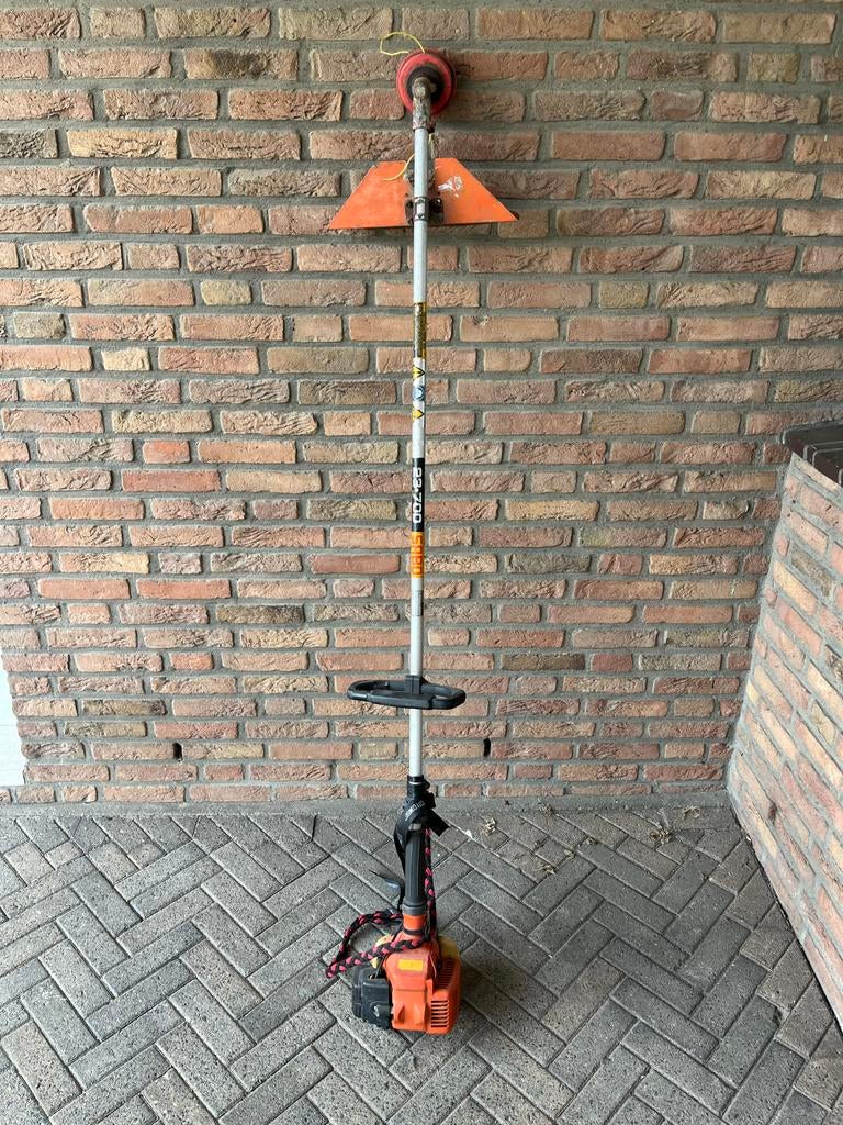 Sabo 23-700 Benzine Bosmaaier - Krachtig en Betrouwbaar, Ophalen of Verzenden, Gebruikt, 30 tot 50 cm, Benzine