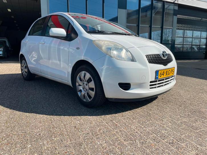 Toyota Yaris 1.3 VVTi Sol 76000 km airco leer, Auto's, Toyota, Bedrijf, Te koop, Yaris, ABS, Airbags, Airconditioning, Boordcomputer