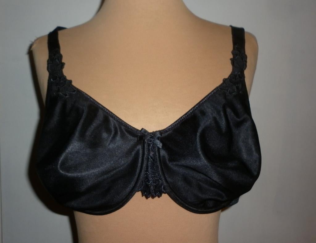 Chantelle beugelBH maat 90D, Verzenden, Zwart, BH