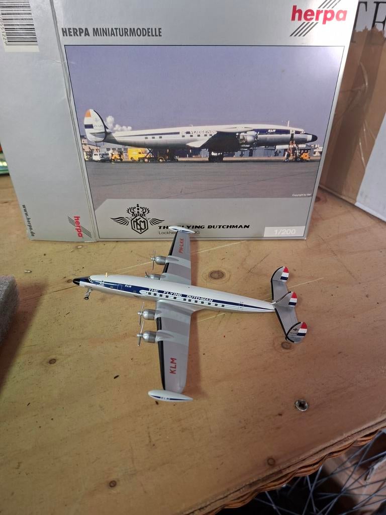 The flying dutchman lockheed 1049C PH-LKK metaal, Verzamelen, Ophalen, Nieuw, Schaalmodel