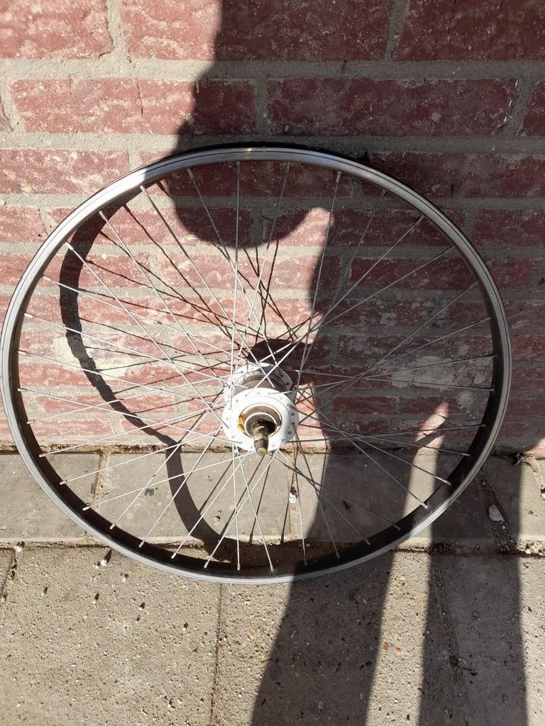 Voorwiel met naafdynamo 26 inch, Fietsen en Brommers, Fietsonderdelen, Ophalen of Verzenden, Wiel, Aluminium
