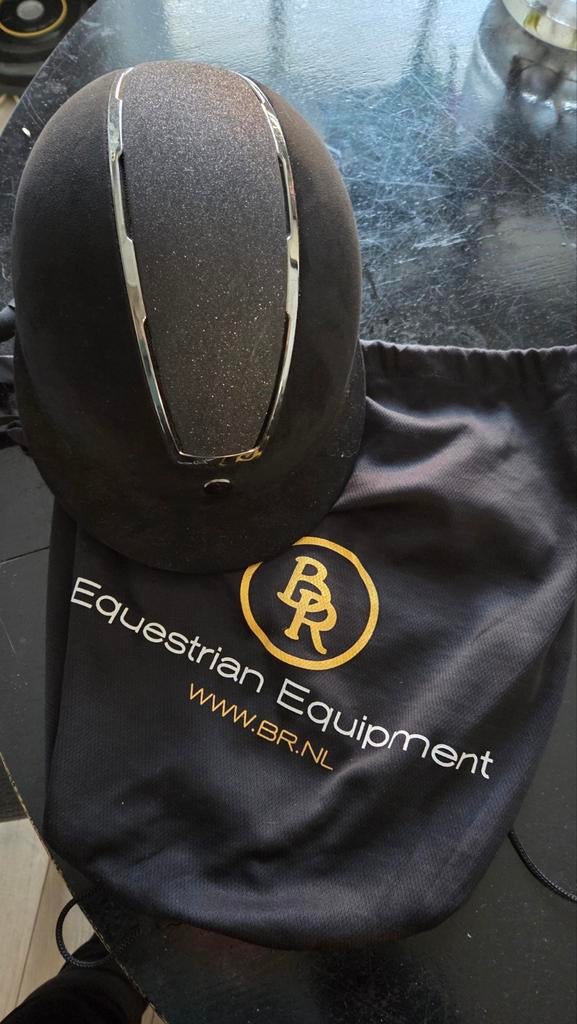 Cap maat 52/54 verstelbaar, Dieren en Toebehoren, Paardrijkleding, Ophalen, Zo goed als nieuw, Dressuur, Cap