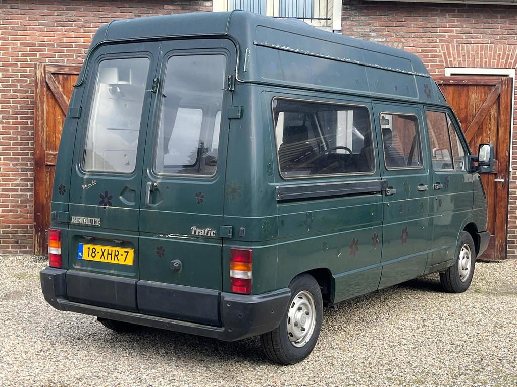 Renault TRAFIC T428 Camper benzine met werk, Caravans en Kamperen, Campers, Overige merken, Buscamper of Camperbus, Burgemeester J Roseboomstraat 1
5321VC  Hedel, NL