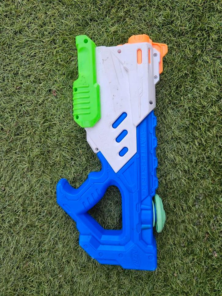Nerf Super Soaker Scatterstrike Waterpistool, Kinderen en Baby's, Speelgoed | Overig, Gebruikt, Jongen of Meisje, Ophalen of Verzenden