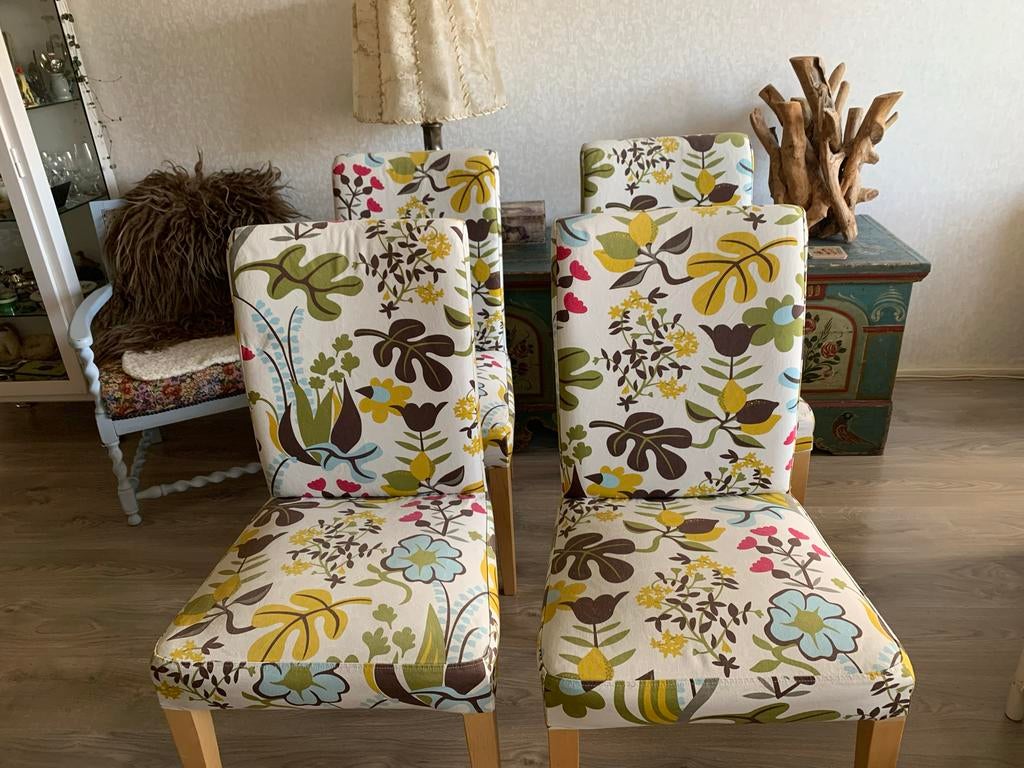 Henriksdal eetkamerstoelen met bloemenpatroon, Huis en Inrichting, Stoelen, Ophalen, Overige kleuren, Zo goed als nieuw, Vier