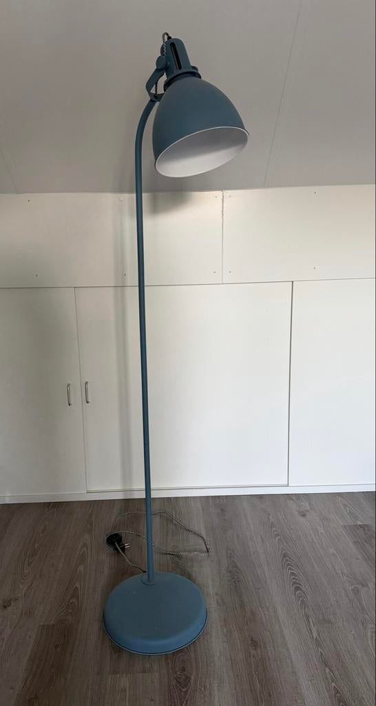 Staande lamp blauwgrijs, Ophalen, Gebruikt, Metaal, 150 tot 200 cm