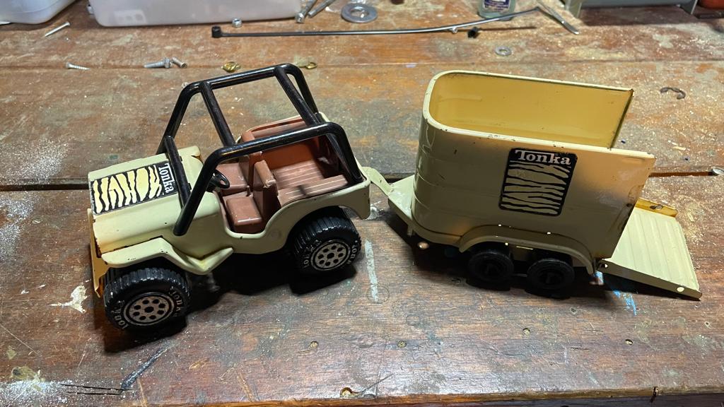 Tonka Jeep plus aanhanger, Antiek en Kunst, Antiek | Speelgoed, Ophalen of Verzenden