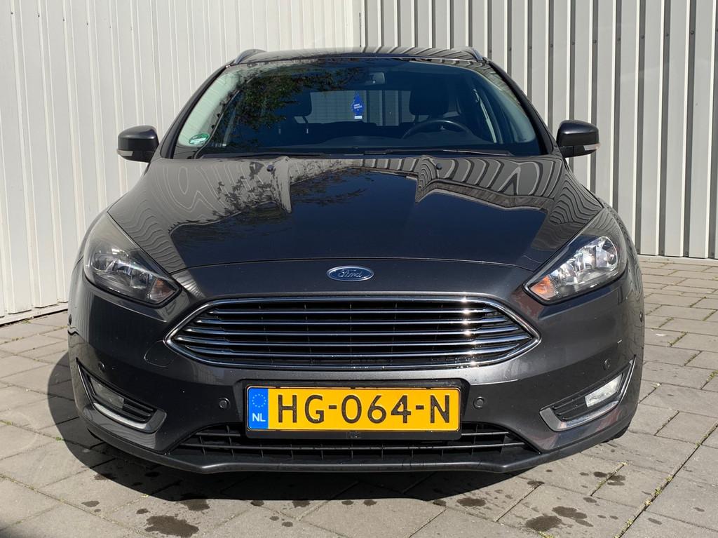Ford Focus Wagon 1.0 Titanium Edition|Navigatie|Climate Cont, Auto's, Gebruikt, Handgeschakeld, 1216 kg, 3 cilinders