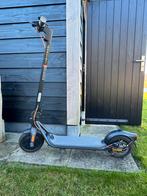 Ninebot Segway kickscooter F30e (kleine beschadiging), Ophalen, Zo goed als nieuw, Elektrische step (E-scooter)