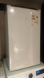 Ijskast met vriesvak, Ophalen of Verzenden, Zo goed als nieuw, Minder dan 60 cm