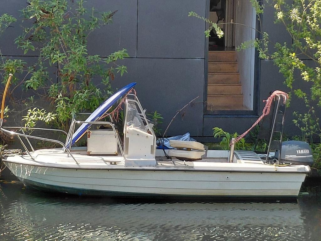 Stabiele visboot met Yamaha buitenboordmotor, 10 tot 30 pk, Gebruikt, Ophalen of Verzenden, Tot 6 meter