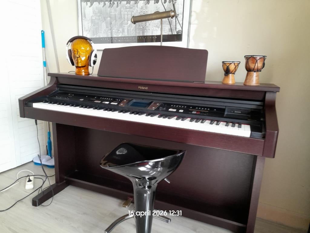 Roland digital intelligent piano, Ophalen, Gebruikt, Overige kleuren, Digitaal