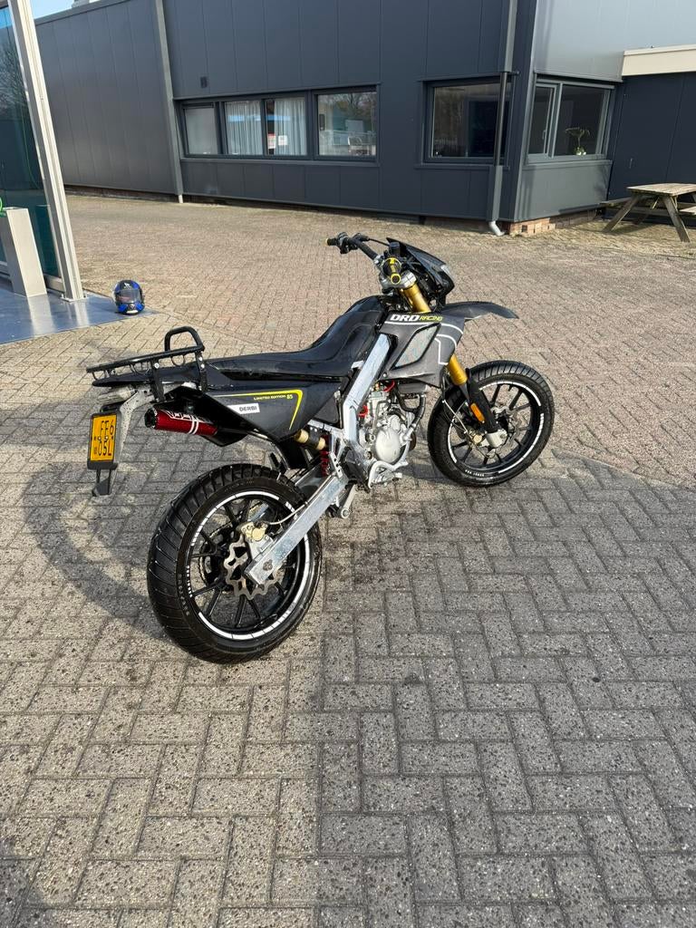 WAARDEPEILING!! Derbi DRD Racing Limited Edition, Fietsen en Brommers, Brommers | Derbi, Ophalen, Zo goed als nieuw
