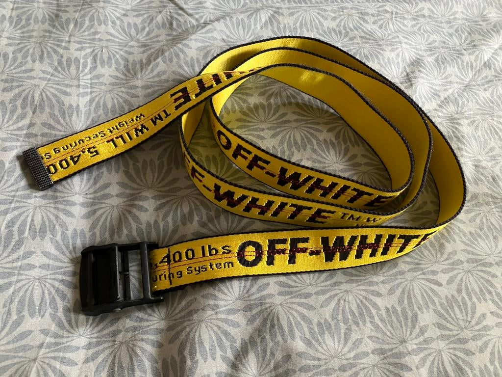 Off-white riem geel, lengte 2m., Kleding | Dames, Riemen en Ceinturen, Overige kleuren, Tailleriem, Ophalen of Verzenden, Zo goed als nieuw
