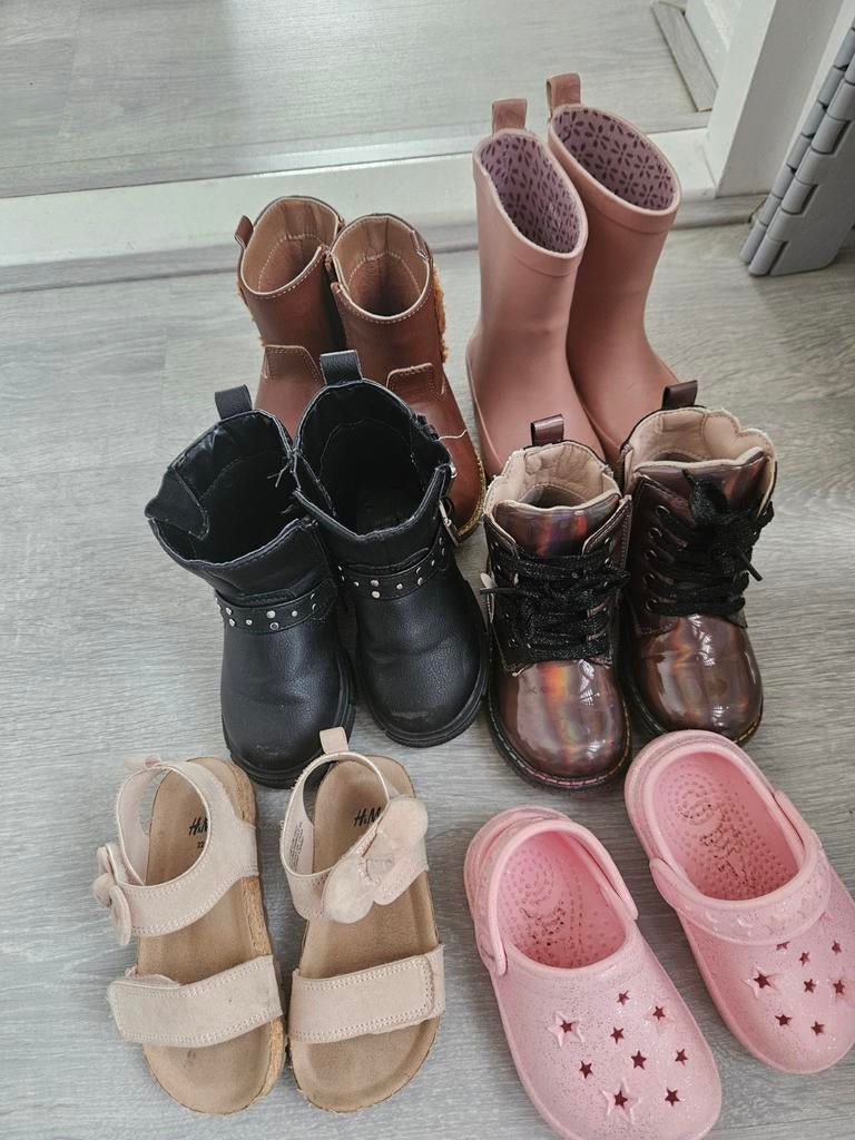 Diverse meisjes schoenen maat 22(laarzen, sandalen, klompjes, Kinderen en Baby's, Kinderkleding | Schoenen en Sokken, Gebruikt