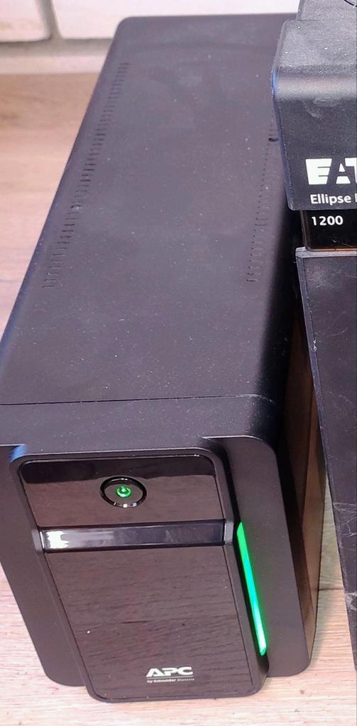APC BX950MI UPS - Noodstroomvoeding, Computers en Software, Noodvoedingen (UPS), Ophalen of Verzenden