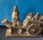 Melkmeisje met hondenkar. Messing. Ca '70.  8.5/6 cm., Ophalen, Zo goed als nieuw, Dier